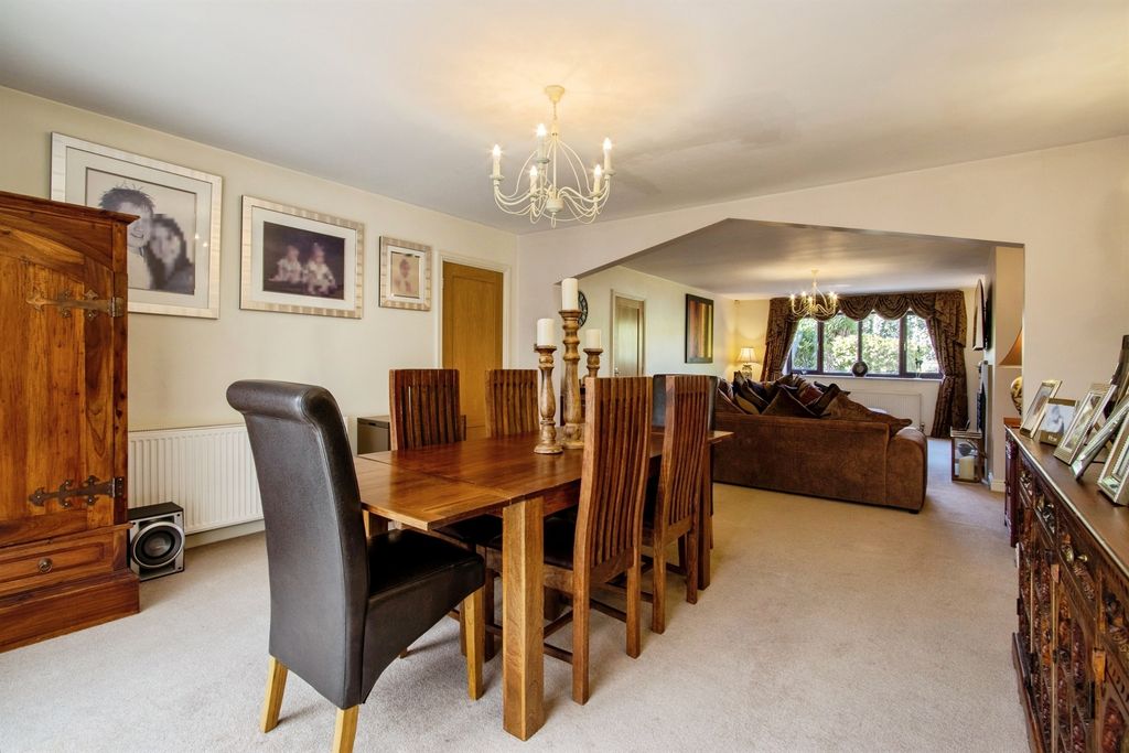 Additional image 6 of 4 bed detached house for saleTipsey Court, Mapplewell, Barnsley S75
