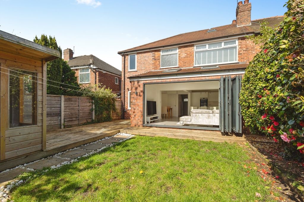 Additional image 20 of 4 bed semi-detached house for saleHarmol Grove, Ashton-Under-Lyne, Greater Manchester OL7