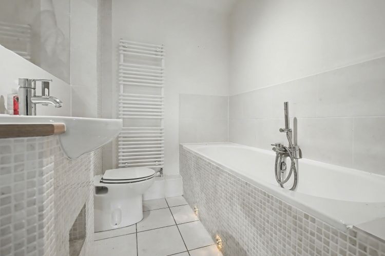Additional image 3 of 2 bed flat for saleGarth Court, Bicester OX26