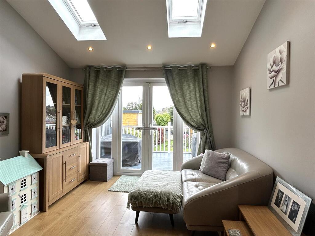 Additional image 5 of Carol Crescent, Halesowen
