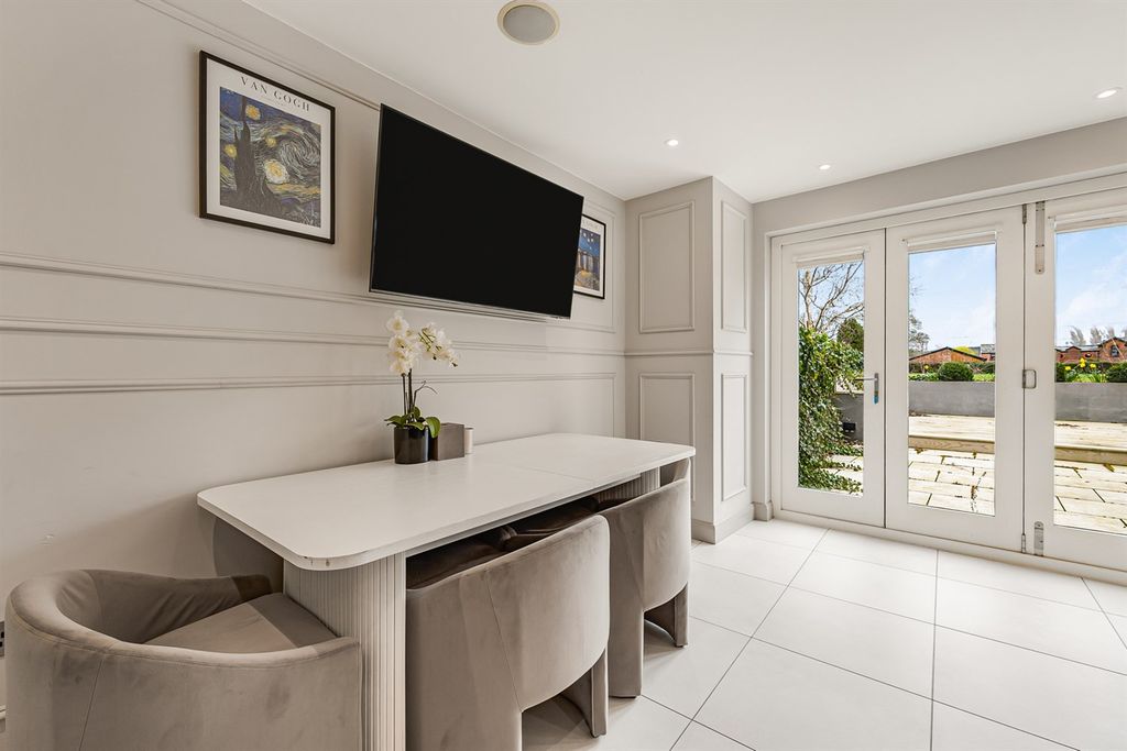 Additional image 6 of 3 bed mews for saleEdge View Crescent, Merrymans Lane, Alderley Edge SK9