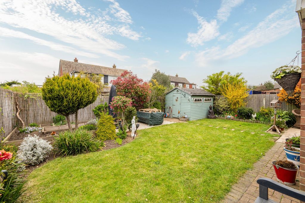 Additional image 17 of 3 bed semi-detached house for saleRed House Lane, Leiston IP16