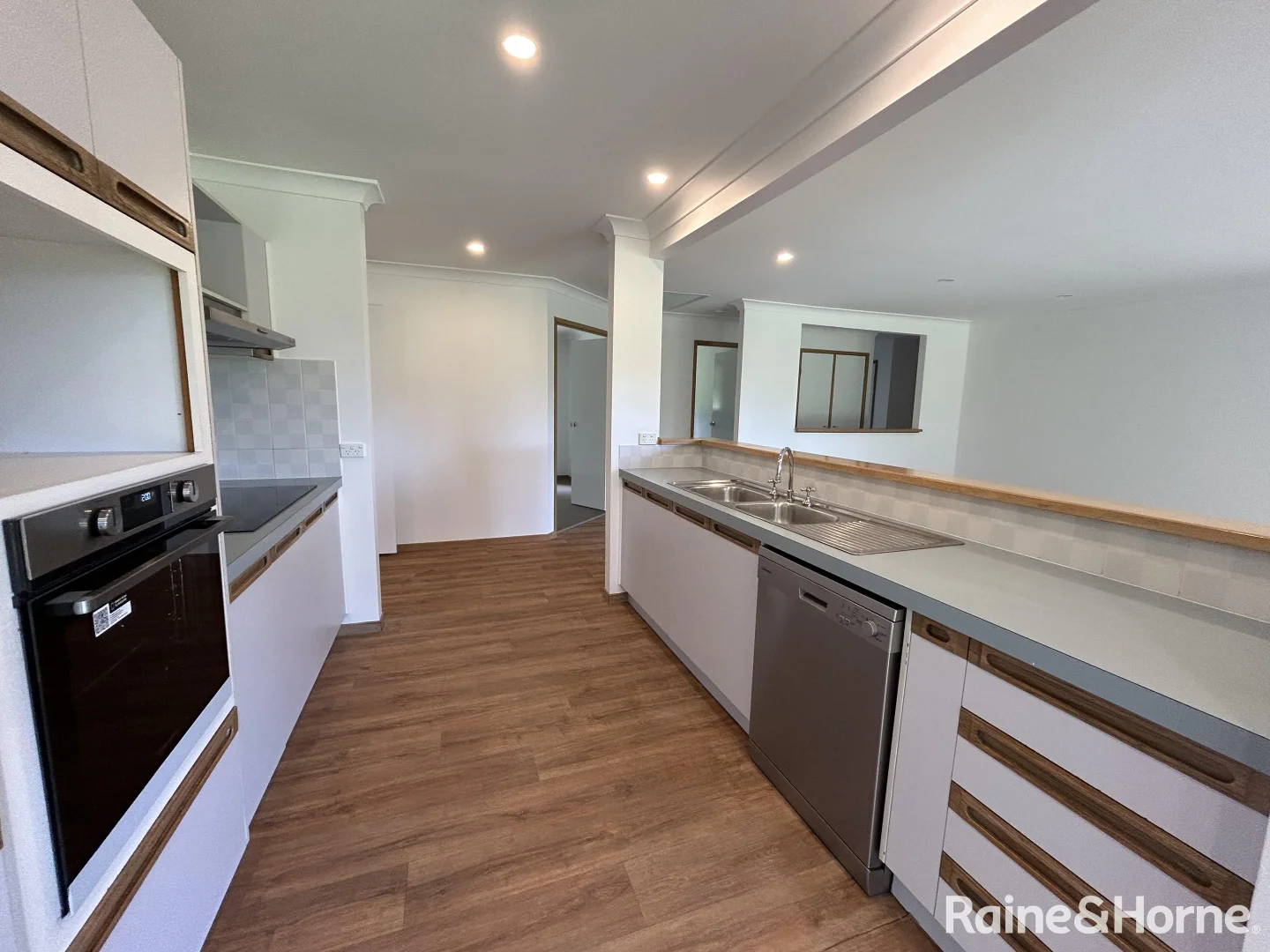 Additional image 6 of 2 Bedford Place, Burradoo NSW 2576