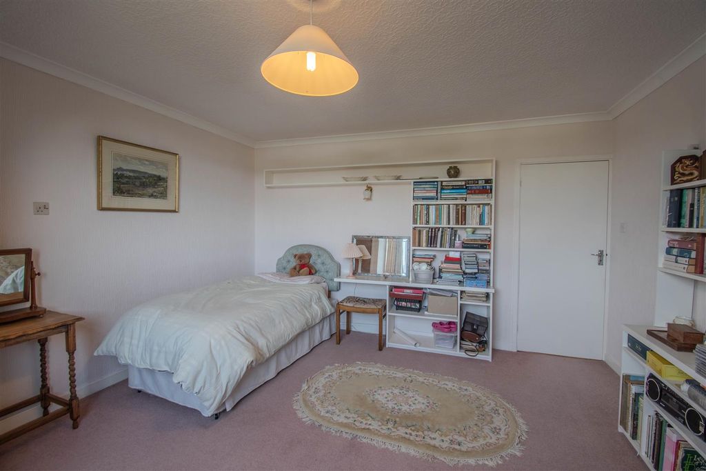 Additional image 13 of 5 bed detached house for saleTrem Y Don, Barry CF62