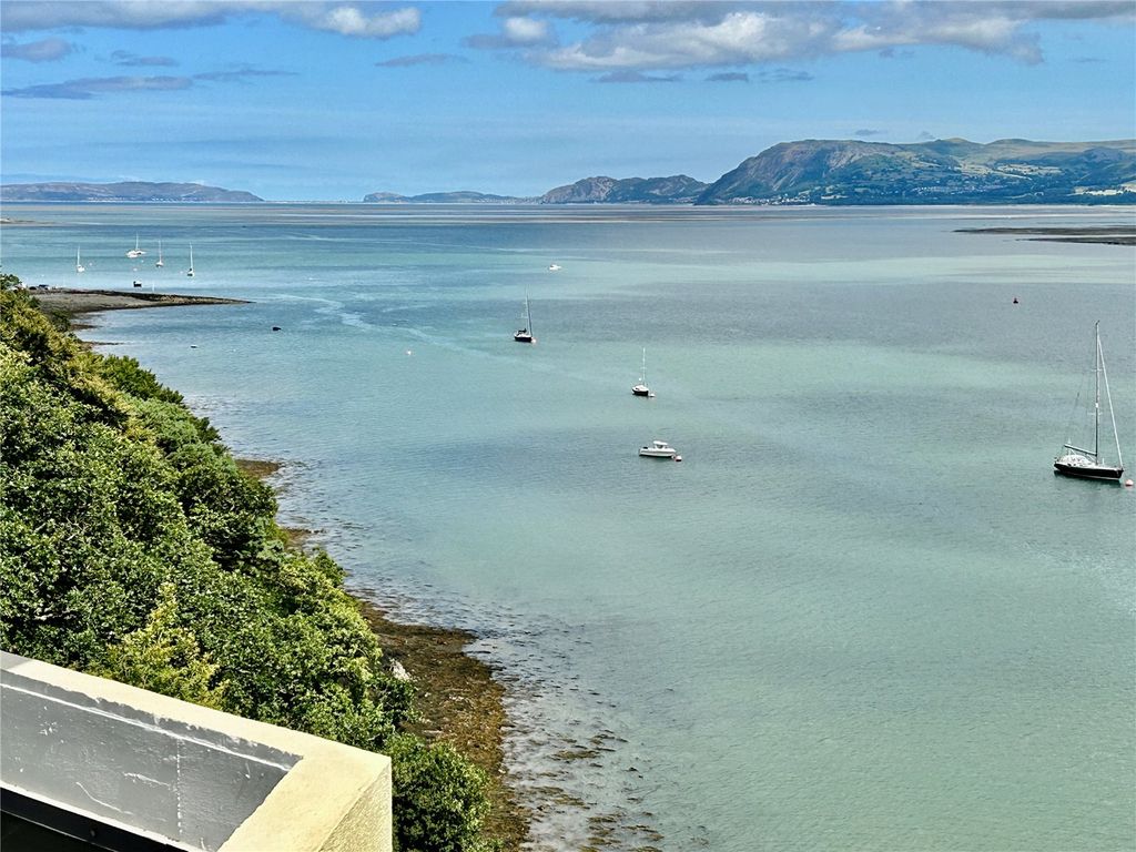 Additional image 25 of 2 bed flat for saleGlyn Garth Court, Menai Bridge, Isle Of Anglesey LL59