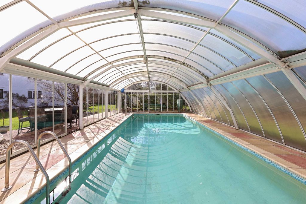 Additional image 30 of 5 bed detached house for saleShootersway Lane, Berkhamsted, Hertfordshire HP4