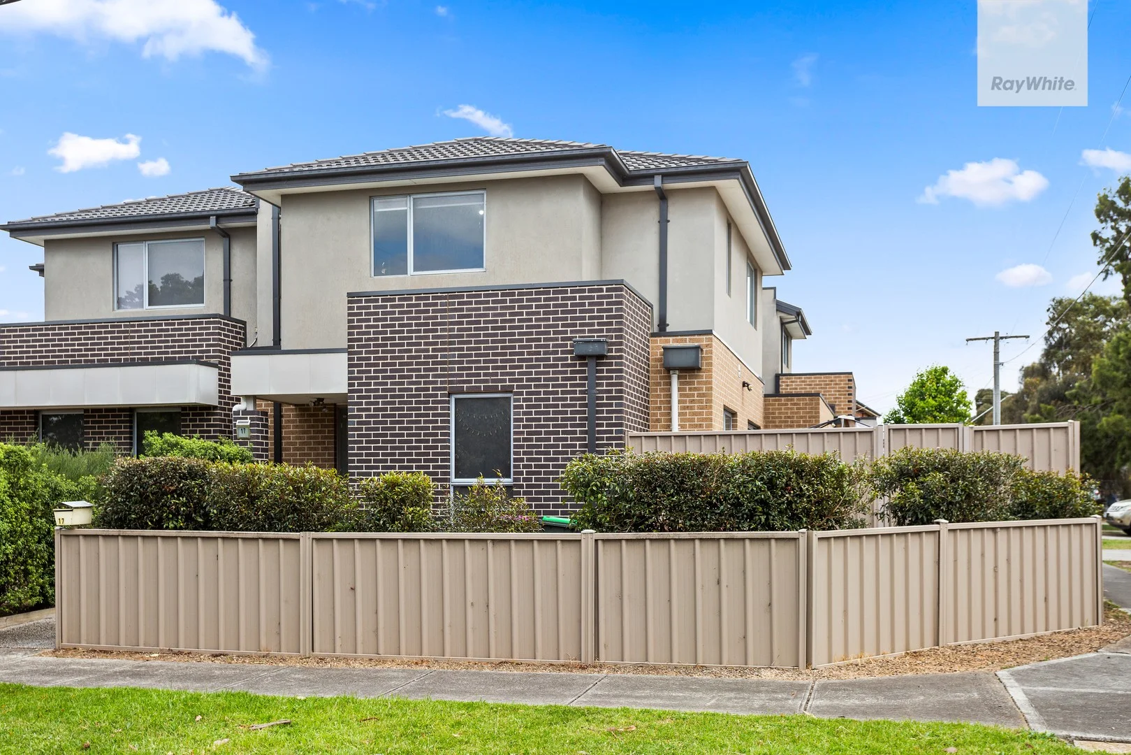 17 North Box Court, Hadfield VIC 3046