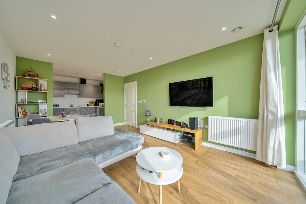 Additional image 11 of 2 bed flat for saleRegal Walk, Bexleyheath DA6