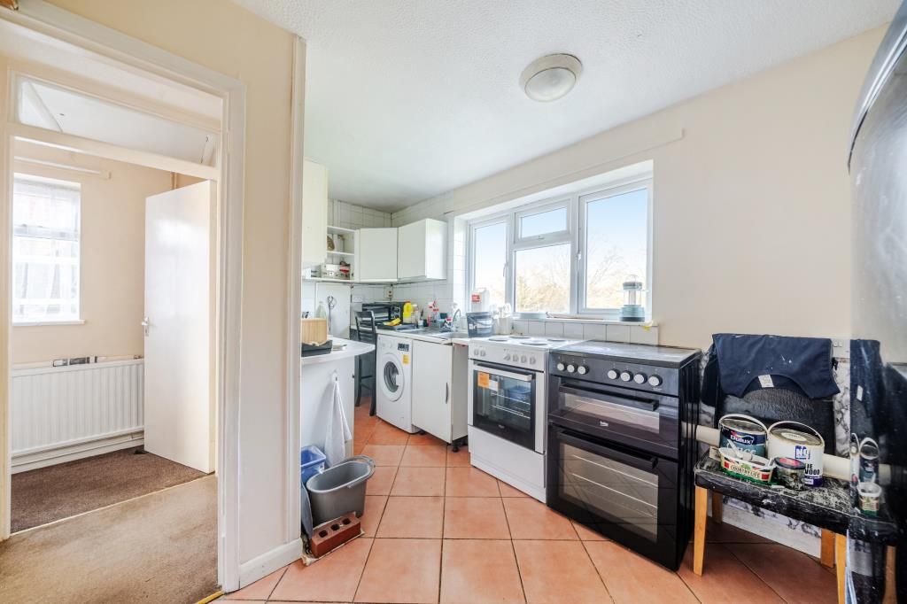 Additional image 4 of 3 bed maisonette for saleWhaddon Chase, Aylesbury HP19
