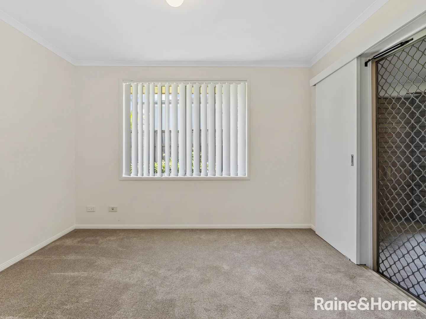 Additional image 14 of 46 Pitt Street, Redland Bay QLD 4165