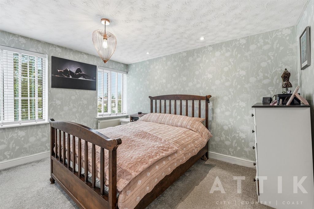 Additional image 38 of 5 bed equestrian for saleBarnaby Green, Wangford, Beccles NR34