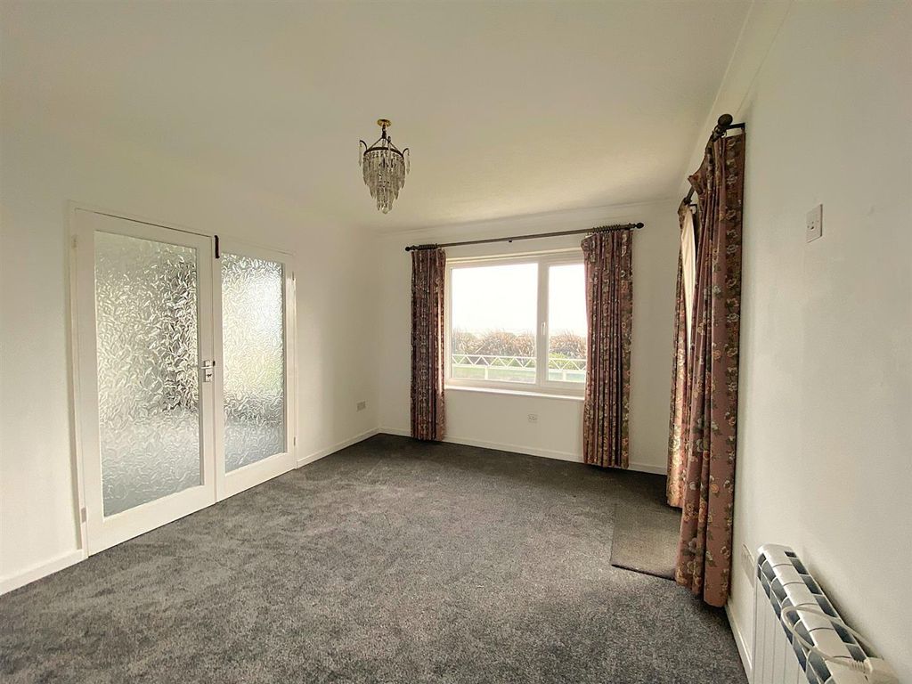 Additional image 6 of 2 bed flat for saleWest Parade, Bexhill-On-Sea TN39