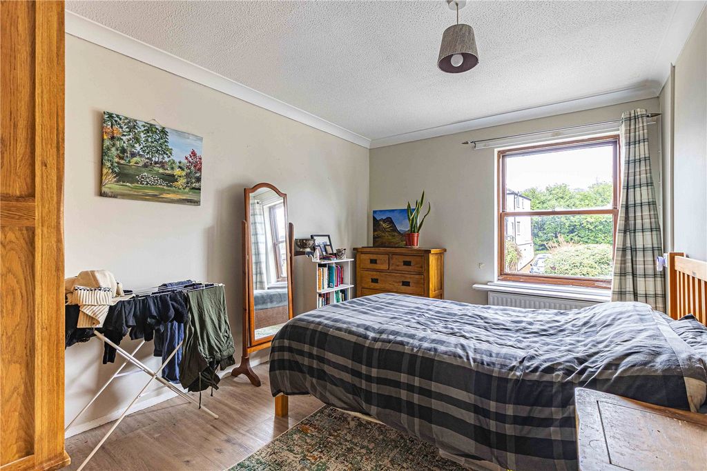 Additional image 9 of 2 bed flat for saleBridge Street, Berkhamsted, Hertfordshire HP4