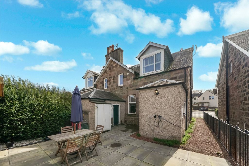 Additional image 23 of 4 bed semi-detached house for saleClackmannan Road, Alloa, Clackmannanshire FK10