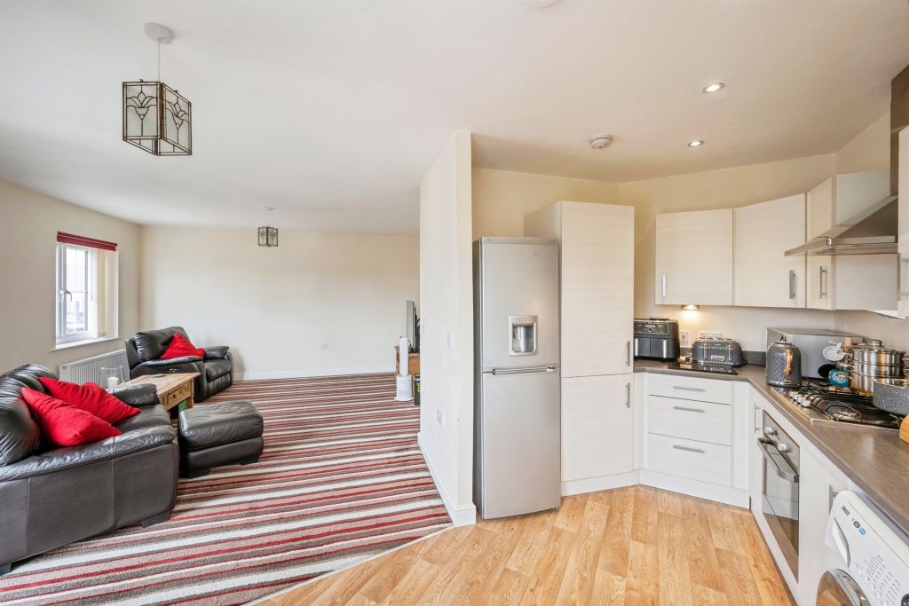Additional image 3 of 2 bed flat for saleCarr House Road, Hyde Park, Doncaster DN4
