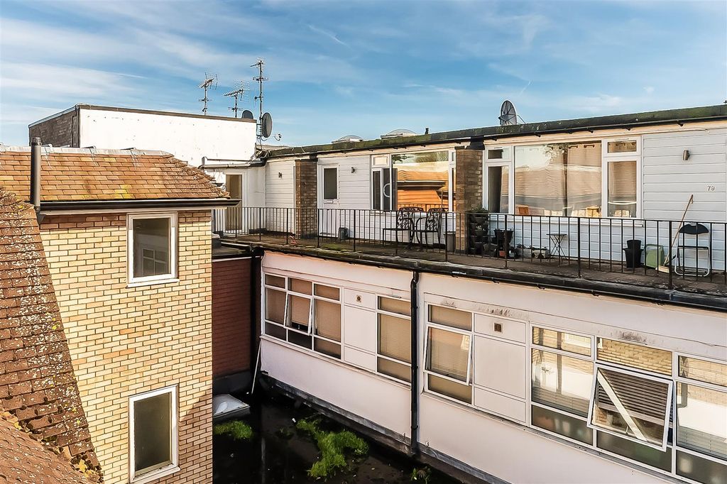 Additional image 12 of 2 bed flat for saleThe Street, Ashtead KT21