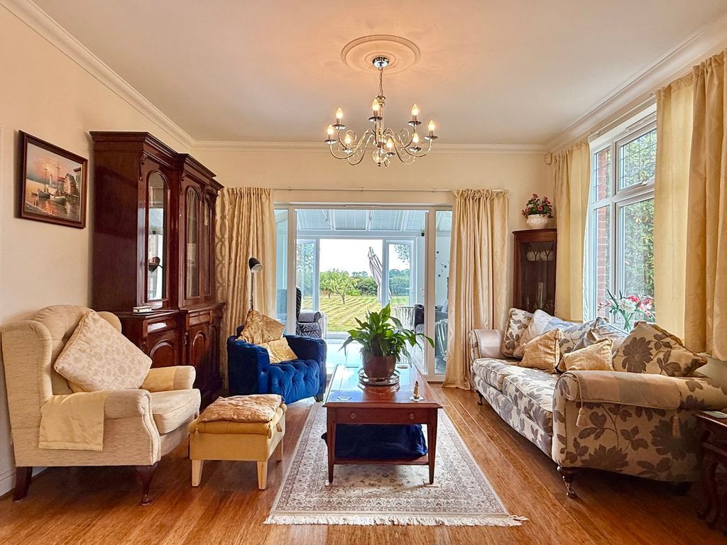 Additional image 5 of 7 bed detached house for salePotmans Lane, Bexhill On Sea TN39