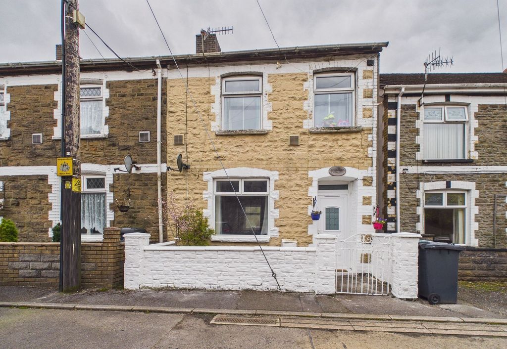 3 bed end terrace house for saleSouth Griffin Terrace, Blaina NP13
