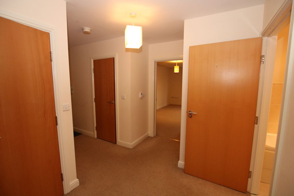 Additional image 6 of 2 bed flat for saleRiverside Drive, Lincoln LN5