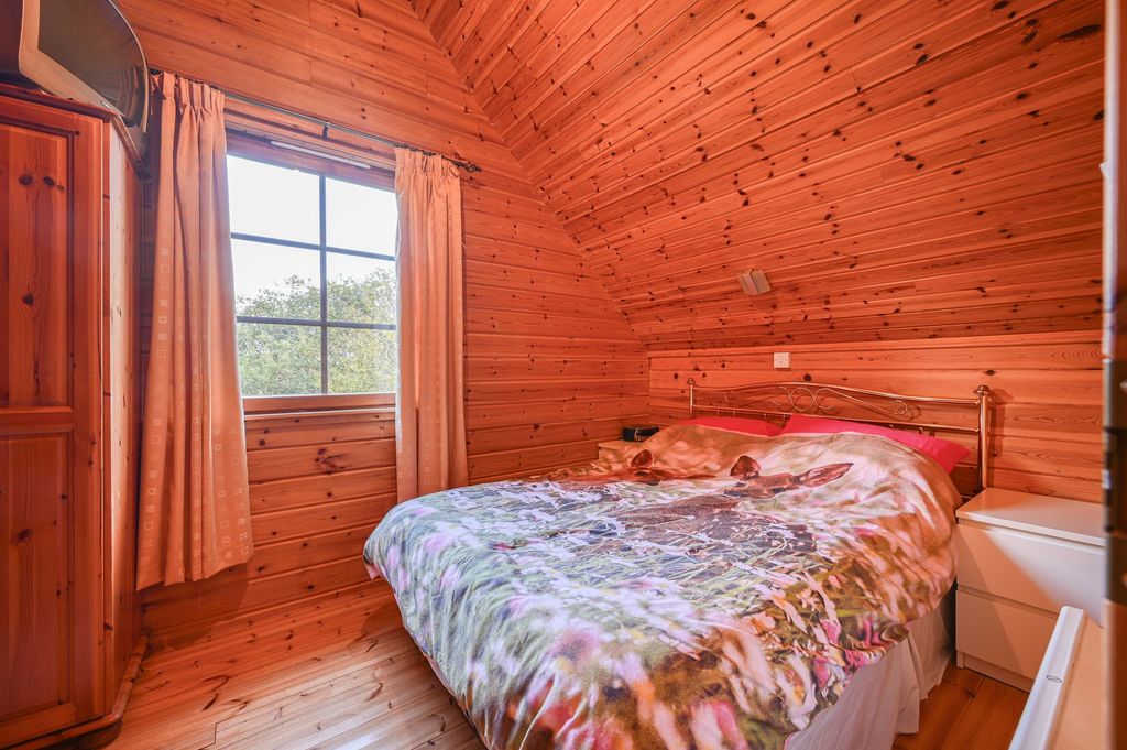 Additional image 15 of 4 bed chalet for sale2 Broallan, Beauly IV4