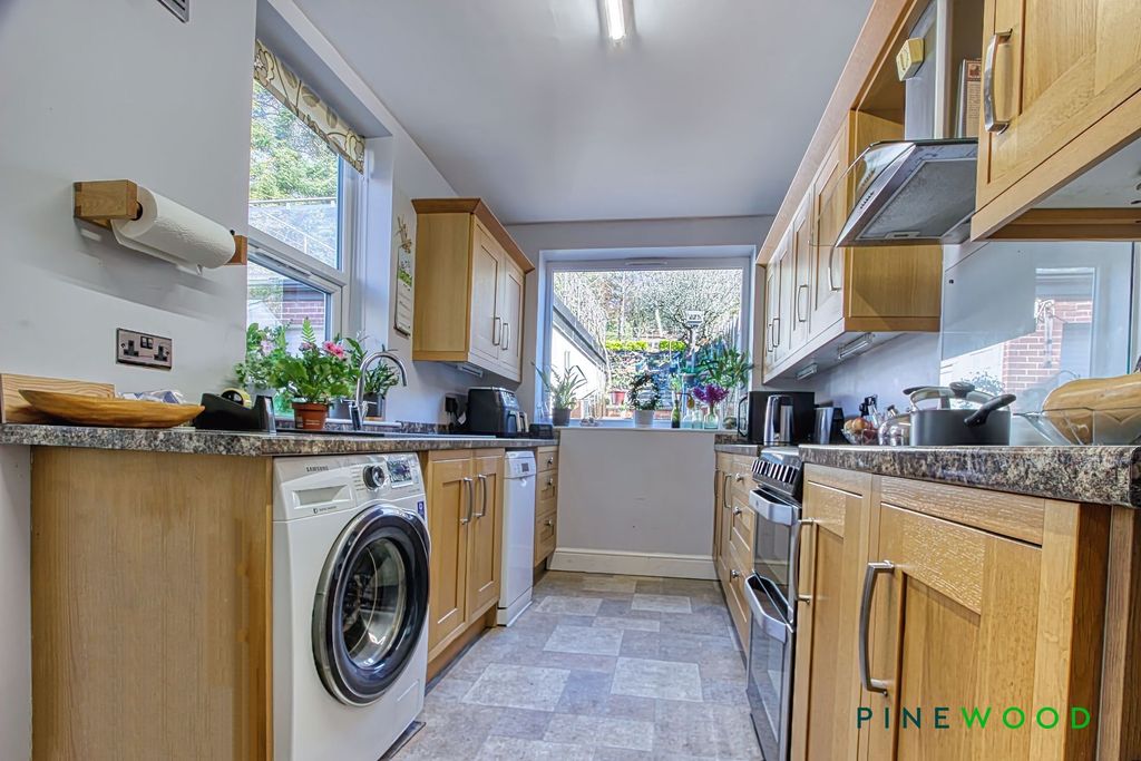 Additional image 10 of 3 bed semi-detached house for saleSpital Lane, Chesterfield S41
