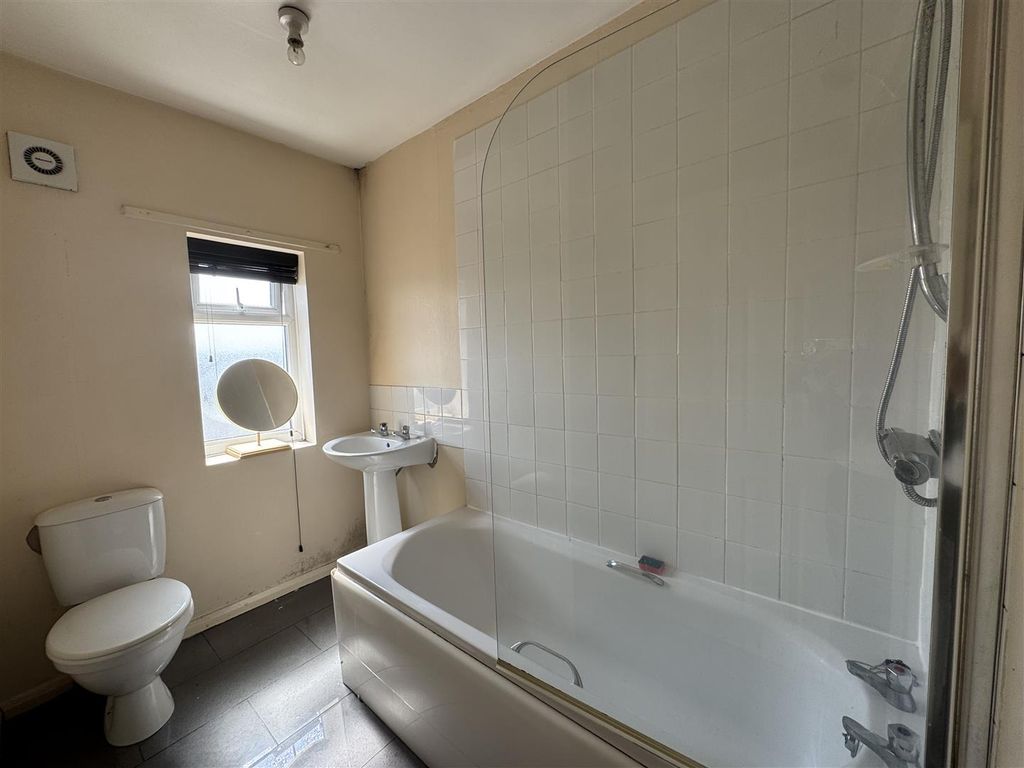 Additional image 7 of 1 bed flat for saleCommercial Street, Crook DL15