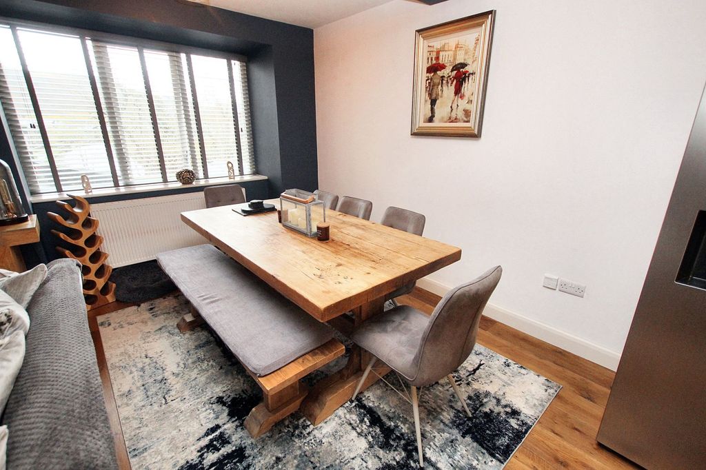 Additional image 6 of 2 bed flat for saleHollins Road, Walsden, Todmorden OL14