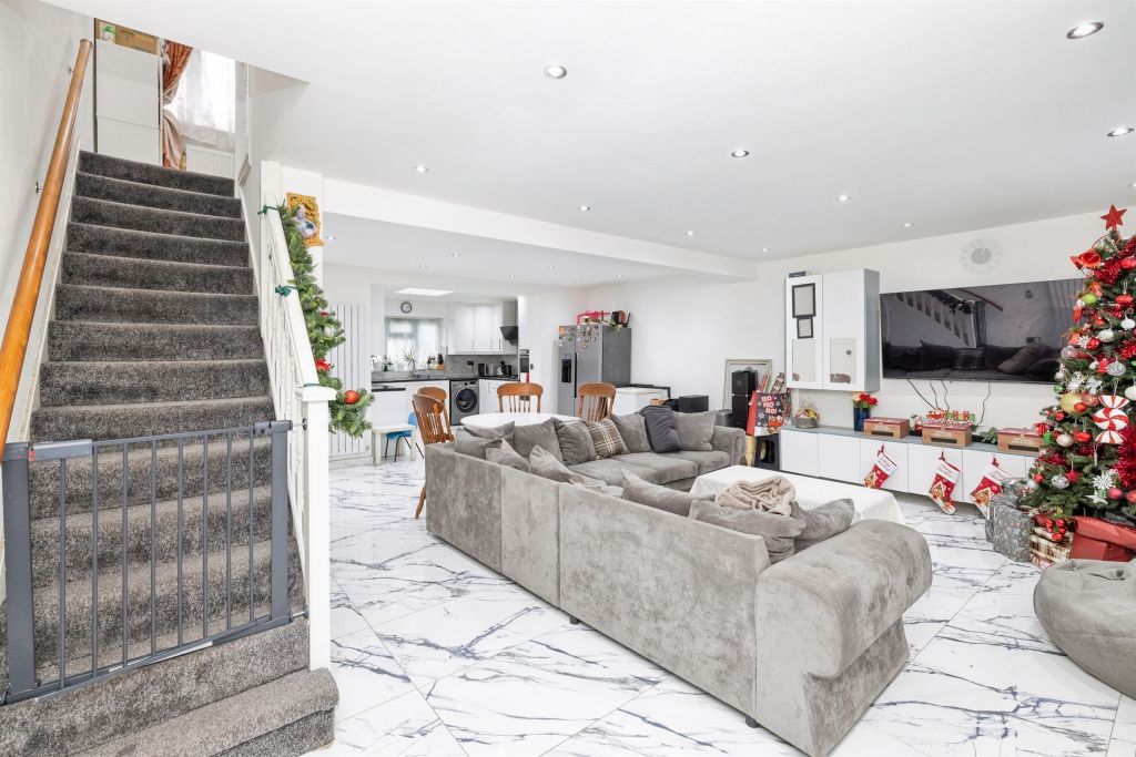 Additional image 16 of 3 bed terraced house for saleFairfield Avenue, Watford WD19