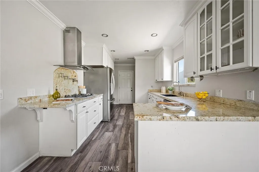 Additional image 40 of 7027 Gloria Avenue, Lake Balboa, CA 91406