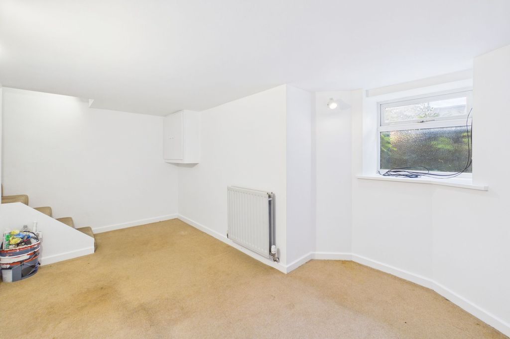 Additional image 12 of 2 bed flat for sale32A Windermere Road, Kendal LA9