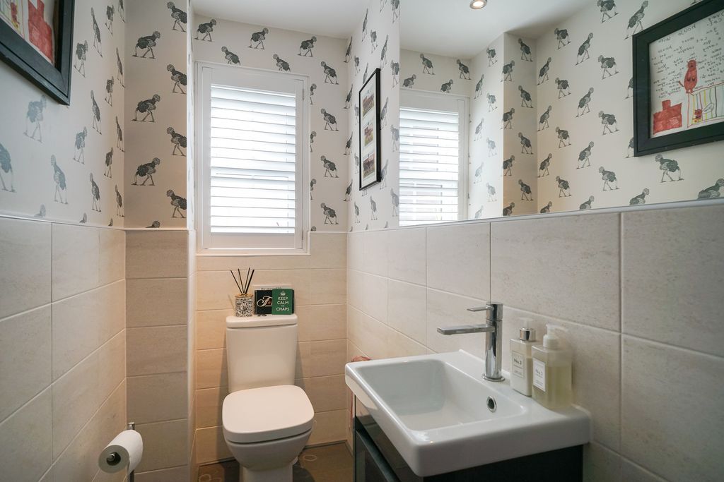Additional image 13 of 4 bed detached house for saleElizabeth II Avenue, Berkhamsted, Hertfordshire HP4