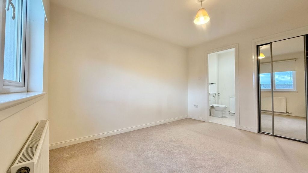 Additional image 9 of 2 bed flat for sale26 Culduthel Mains Circle, Inverness IV2
