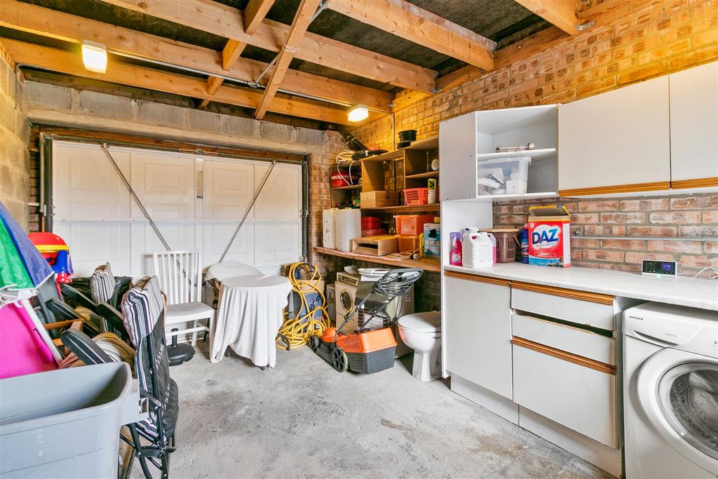 Additional image 22 of 4 bed semi-detached house for saleLomond Drive, Dumbarton G82