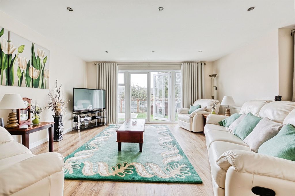 Additional image 4 of 4 bed detached house for saleMuirpark Way, Drymen, Glasgow G63