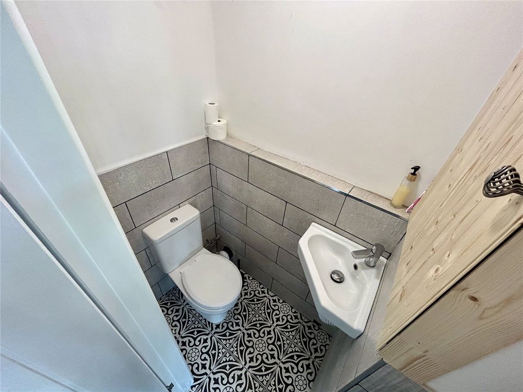 Additional image 5 of 4 bed semi-detached house for saleSmallshaw Lane, Ashton-Under-Lyne, Greater Manchester OL6