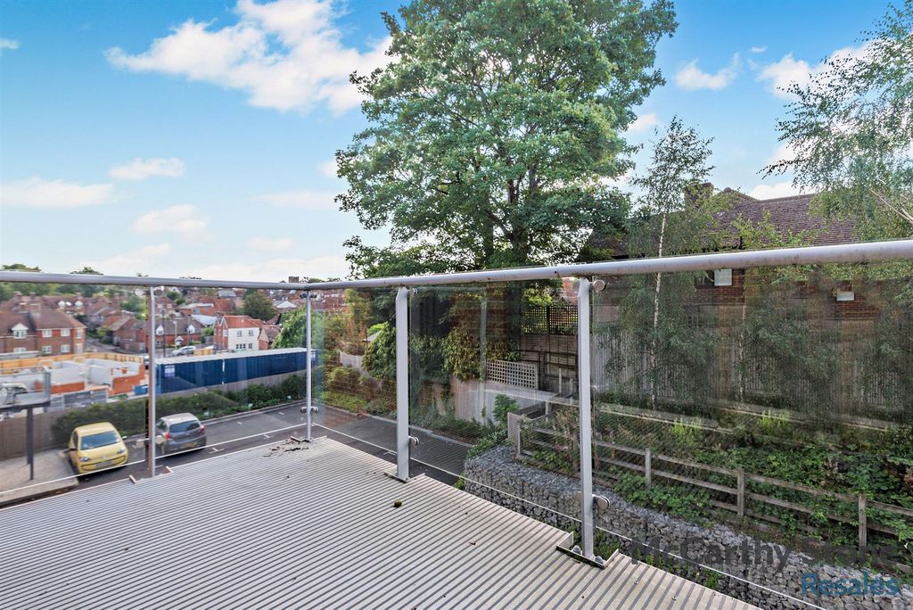 Additional image 9 of 1 bed flat for saleWayfarer Place, The Dean, Alresford, Hampshire SO24