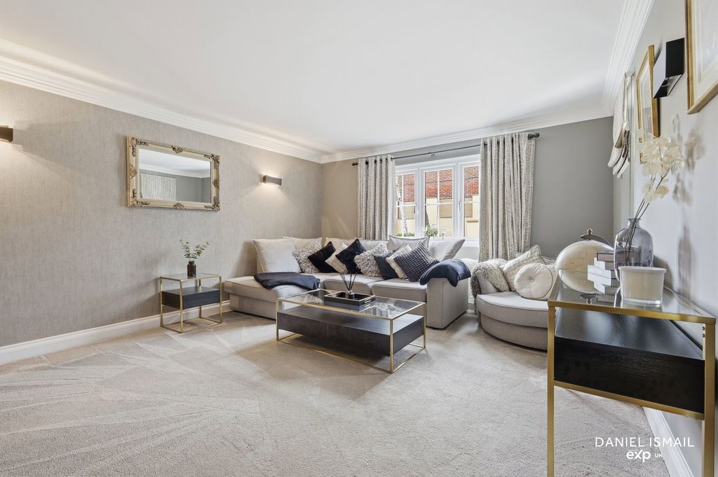 Additional image 6 of 4 bed detached house for saleThe Lindens, Langdon Hills, Basildon SS16