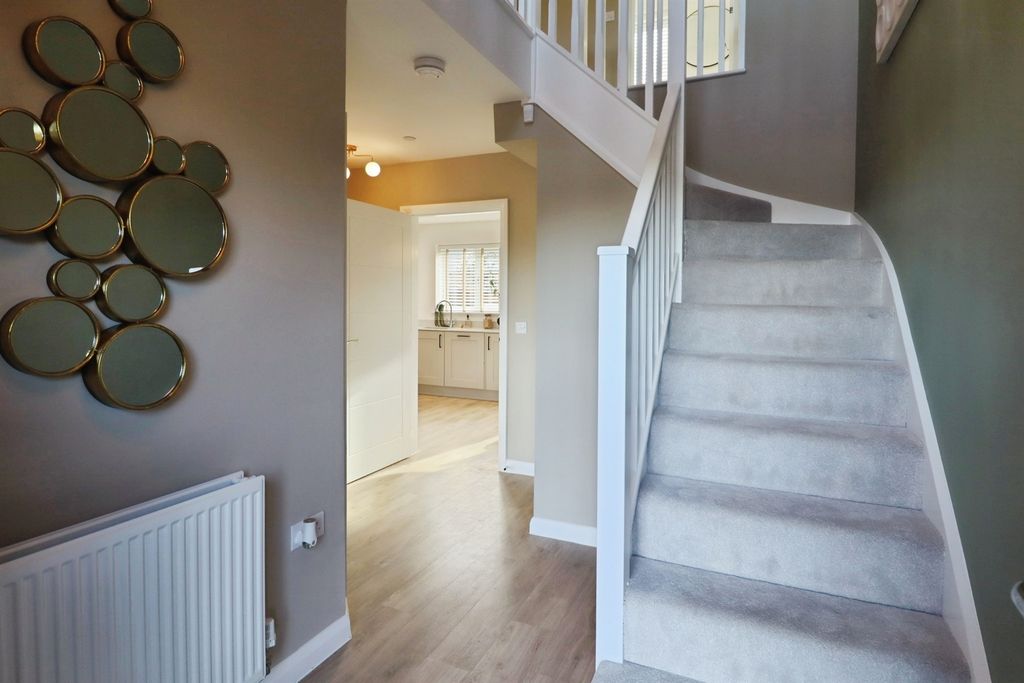 Additional image 9 of 4 bed detached house for saleKings Drive, Cardiff CF3
