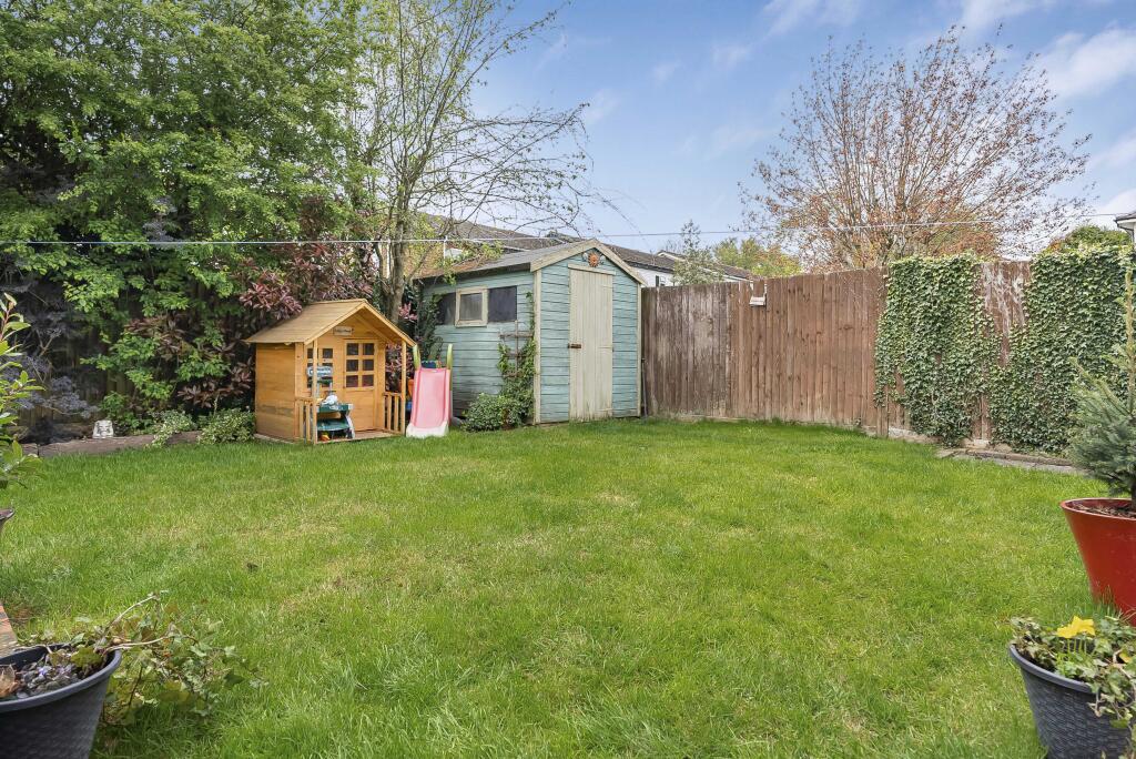 Additional image 31 of Brache Close, Redbourn, Hertfordshire, AL3