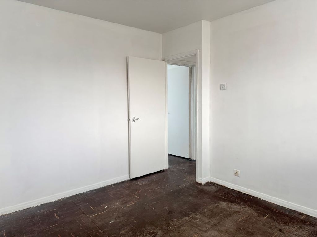 Additional image 14 of 2 bed flat for sale8 Furze Crescent, Morriston, Swansea, West Glamorgan SA6