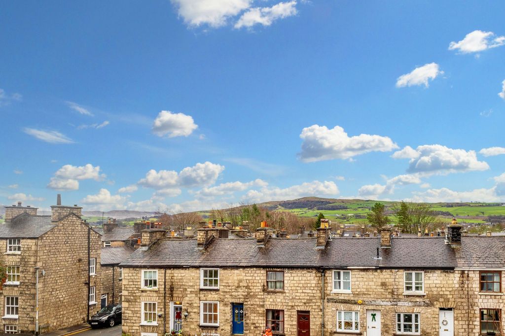 Additional image 6 of 2 bed maisonette for sale12 Strickland Court, Kendal LA9