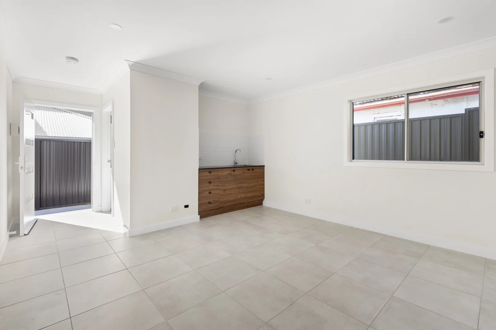 Additional image 3 of 85b Richmond Road, Cambridge Park NSW 2747
