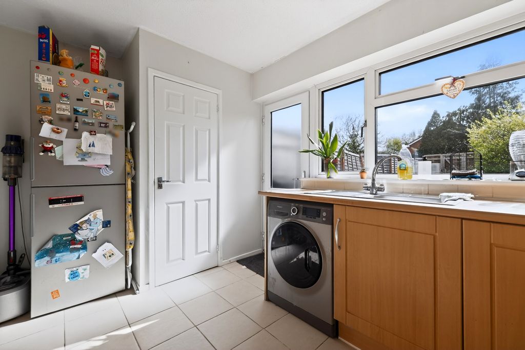 Additional image 10 of 3 bed terraced house for saleBishops Wood, Woking GU21
