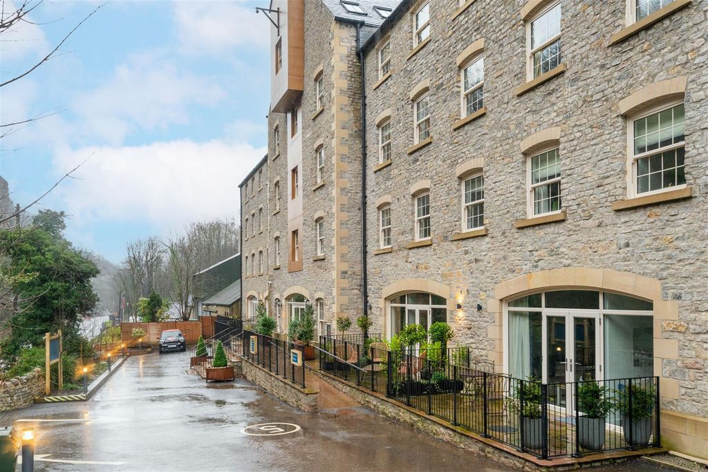 Additional image 16 of 1 bed flat for sale5 Rock Mill Holiday Apartments, The Dale, Stoney Middleton, Hope Valley S32