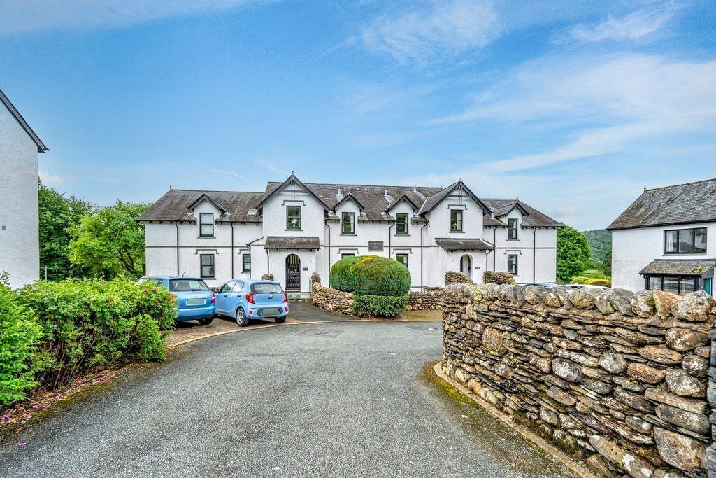 2 bed flat for saleLow Cath Bank, Coniston LA21