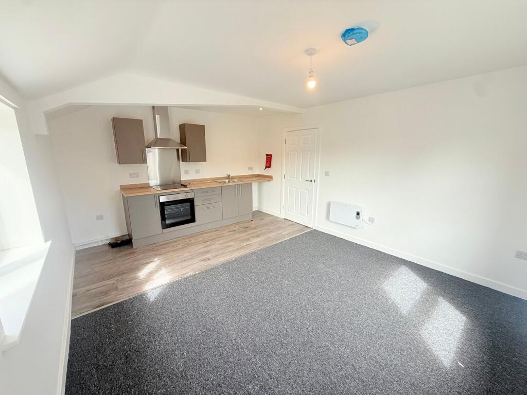 Sherborne Road, Yeovil, BA21 photo 4