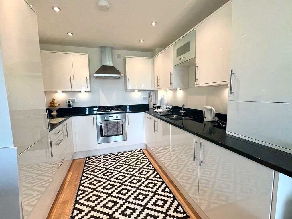 Additional image 4 of 1 bed flat for saleSt. Monicas Way, Ashbourne DE6