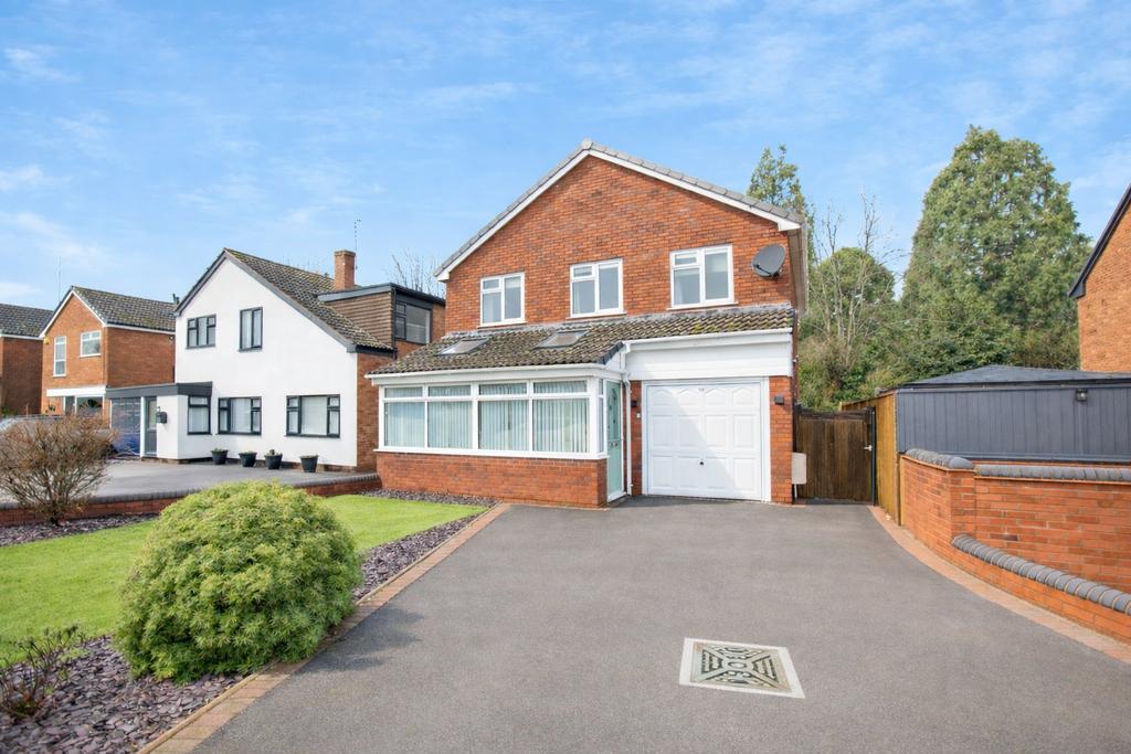 3 bed detached house for saleCroft Road, Atherstone CV9
