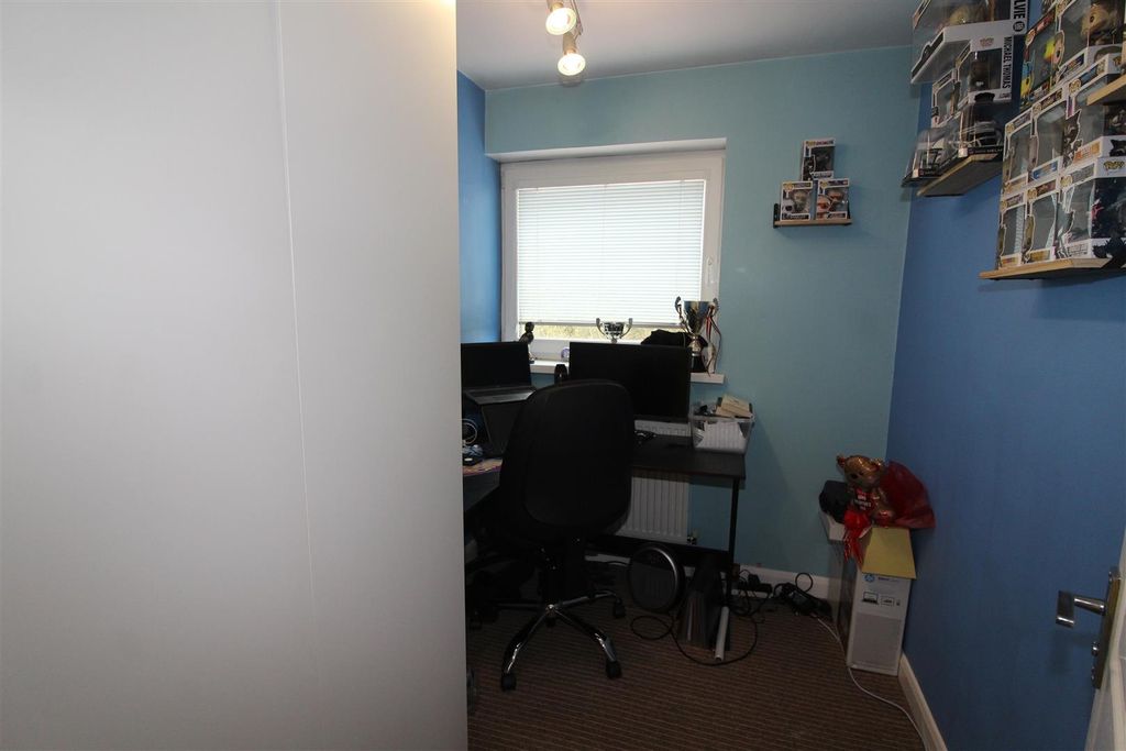 Additional image 14 of 4 bed end terrace house for saleElm Court, Newbridge, Newport NP11