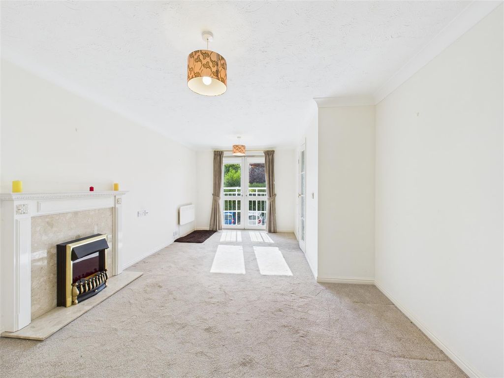 Additional image 4 of 2 bed flat for saleHudson Court, Ferriby Road, Hessle HU13